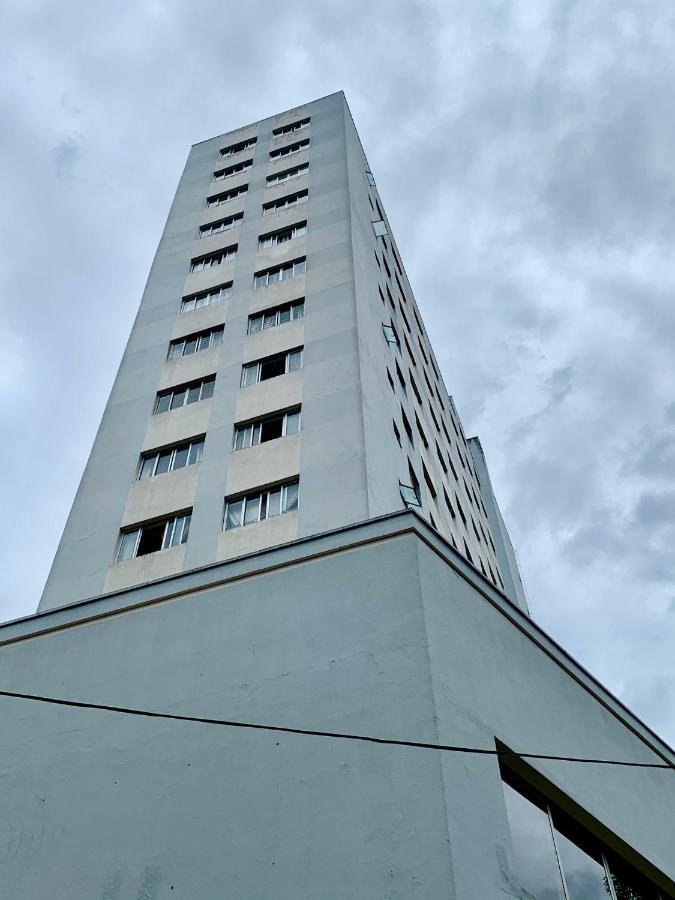 205- Apartamento 1 Quarto Suite, Encantador, Amplo E Decorado, Mobiliario Moderno, Cozinha Completa Com Utensilios , Excelente Vista Da Cidade E Localizacao Privelegiada No Bairro Bigorrilho , Curitiba Extérieur photo