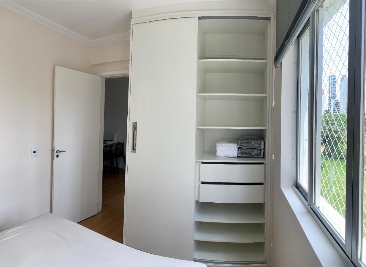 205- Apartamento 1 Quarto Suite, Encantador, Amplo E Decorado, Mobiliario Moderno, Cozinha Completa Com Utensilios , Excelente Vista Da Cidade E Localizacao Privelegiada No Bairro Bigorrilho , Curitiba Extérieur photo